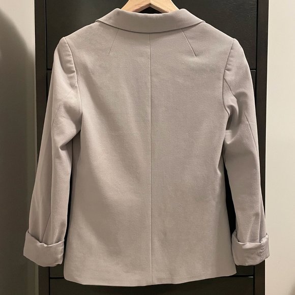 H&M Divided Grey Fitted Blazer Jacket Sz.4 - Picture 2 of 3
